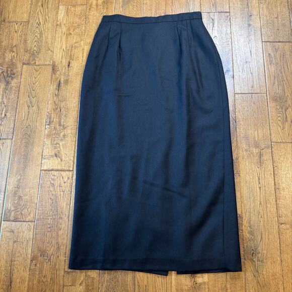 Joan Leslie Dresses & Skirts - Vintage Joan Leslie 100% Wool Pencil Skirt Women’s 16 Black Classic Office